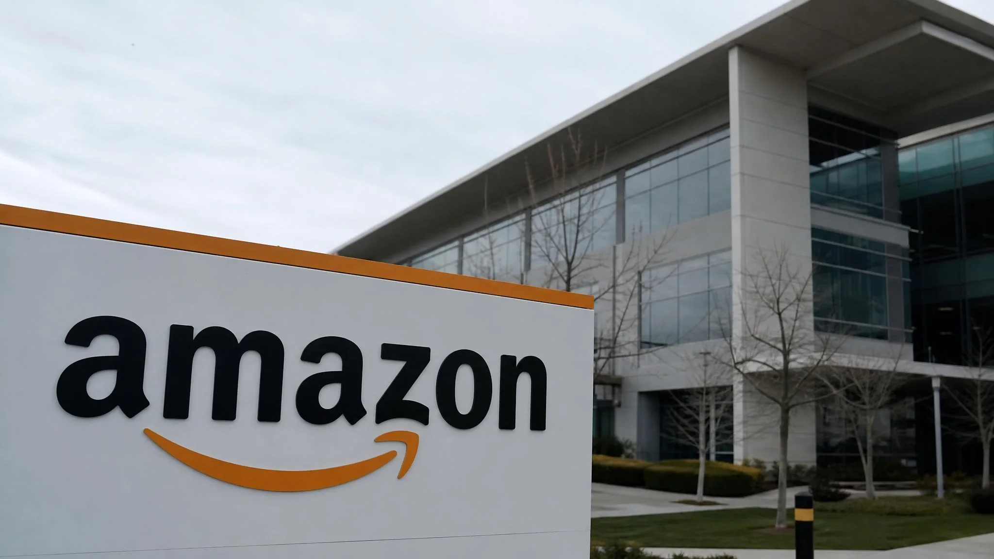 Amazon блокирует агента Muse от Meta от покупок на своей торговой площадке, что меняет практический разговор о возможностях, контроле и развертывании.